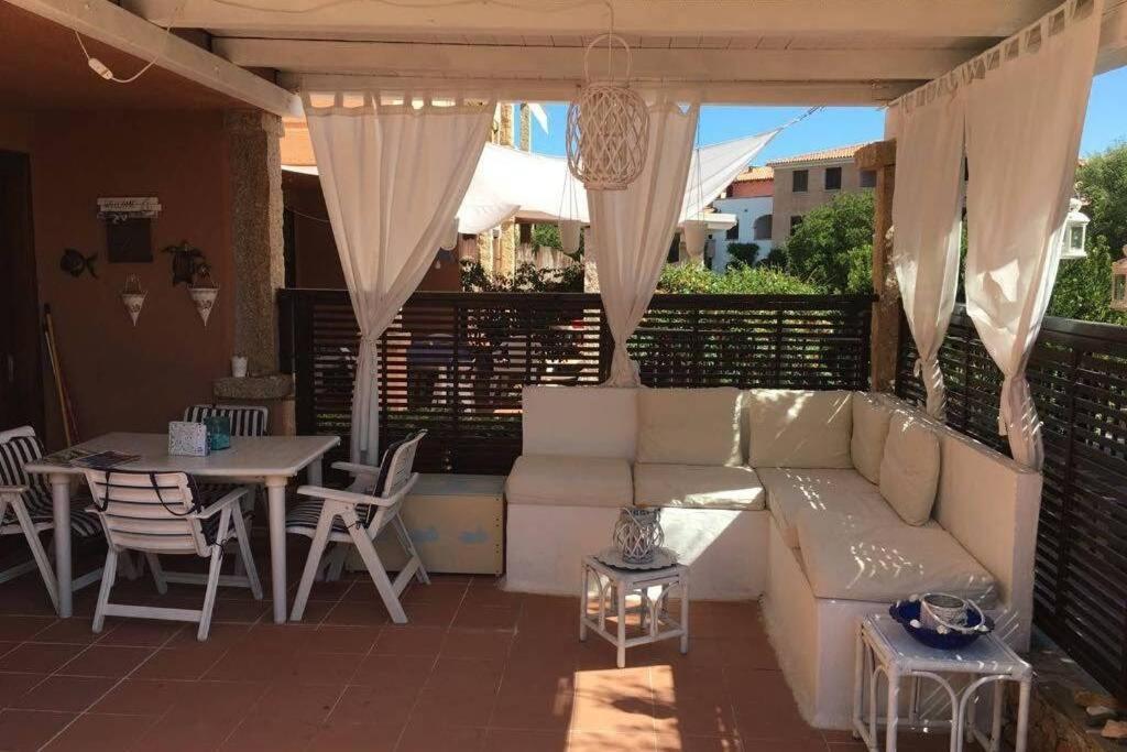 Bilocale Ristrutturato Con Piscina. Spiagge Vicine. Порто-Ротондо Экстерьер фото